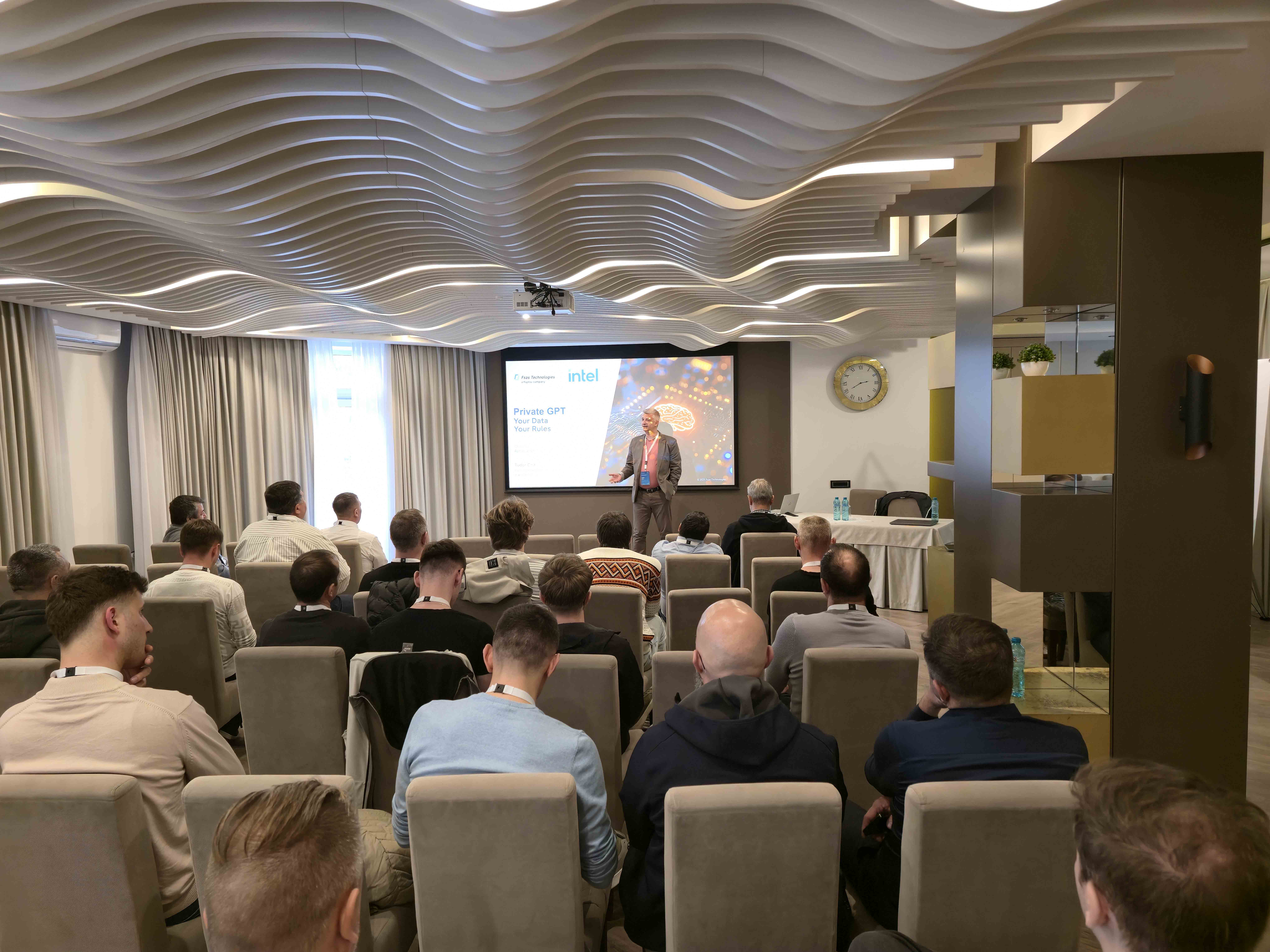 Fujitsu, Red Hat și Veeam - modernizarea infrastructurii Enterprise prin prisma soluțiilor moderne.